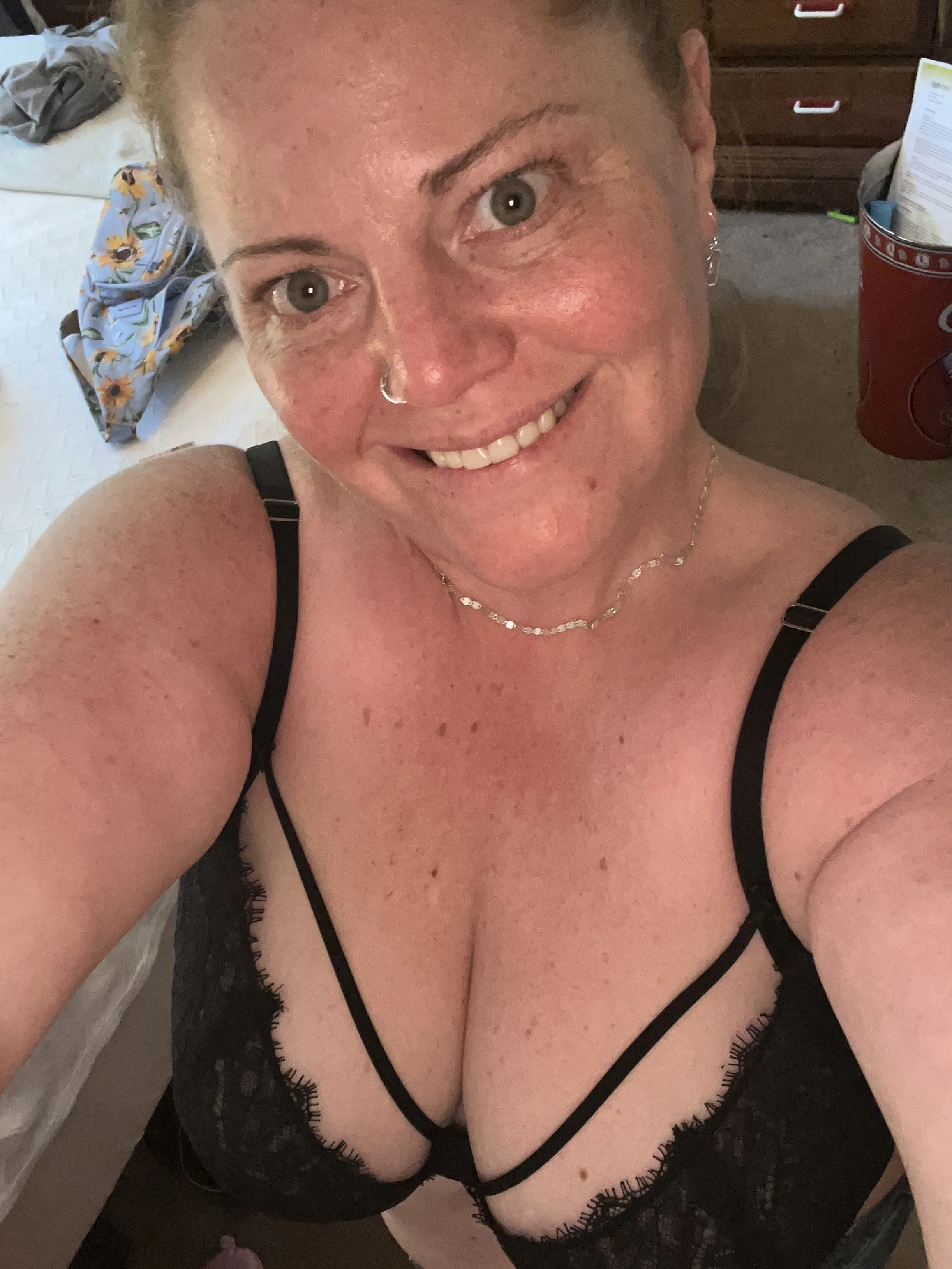 Live sex webcam photo for BustyBeautifulGinger #7968519