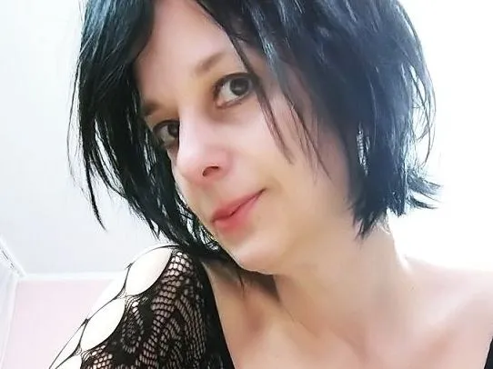 Live sex webcam photo for Sweetlonglips #5295545