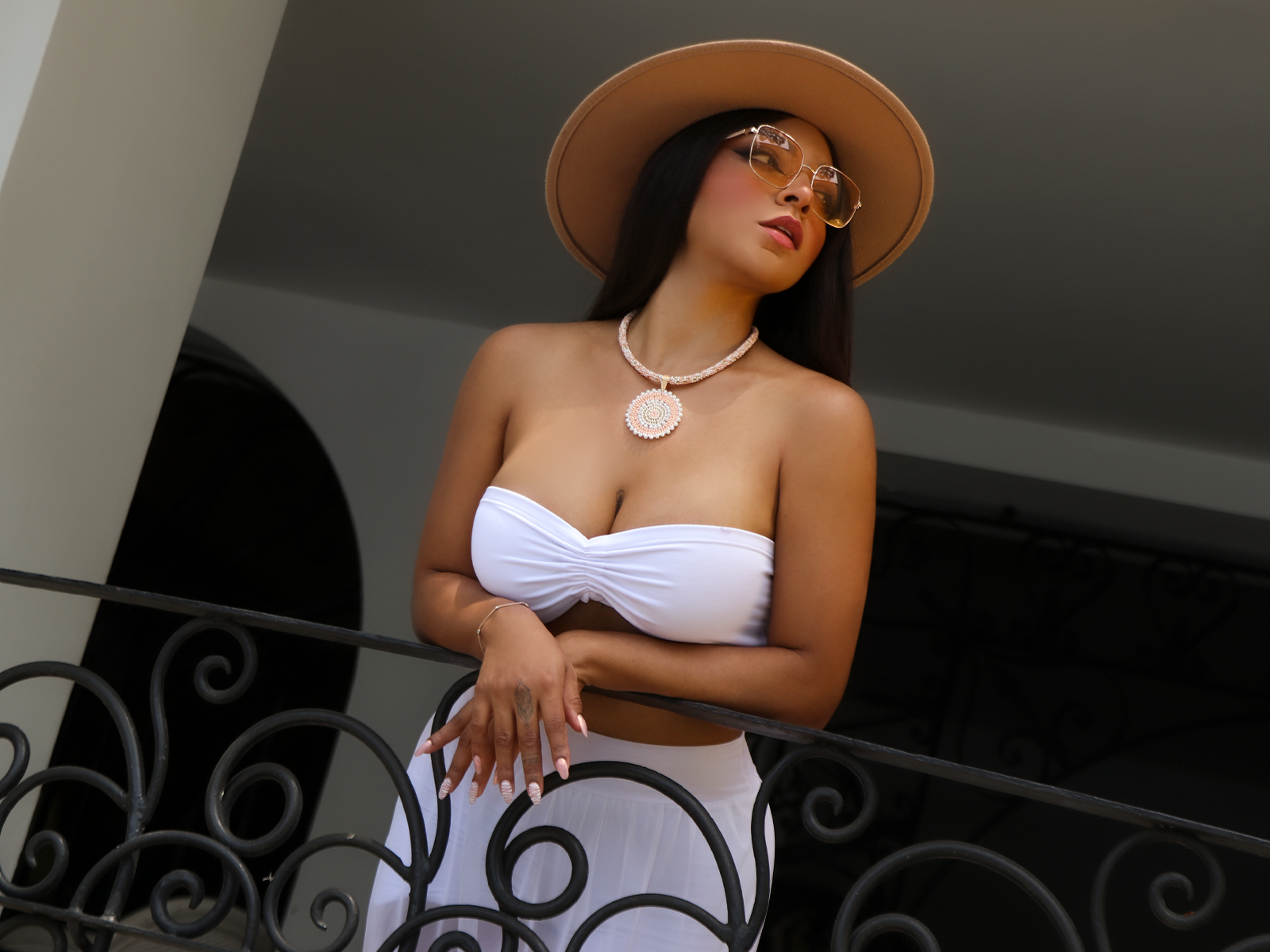 Live sex webcam photo for KendalBaker #7388752