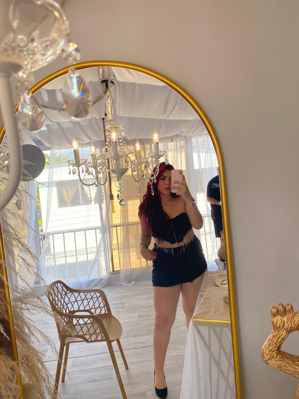 Live sex webcam photo for AuroraTailor #8061092