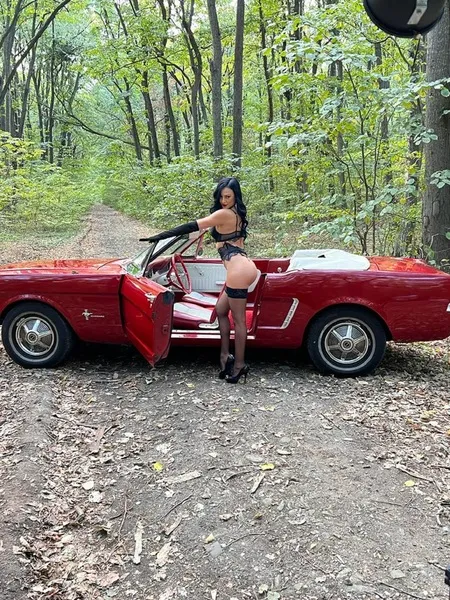 Live sex webcam photo for AllisaSwift #5498953