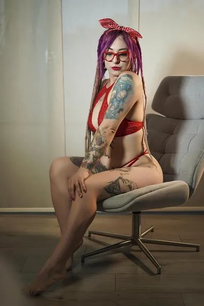 Live sex webcam photo for Cattleyamonroe #5905446