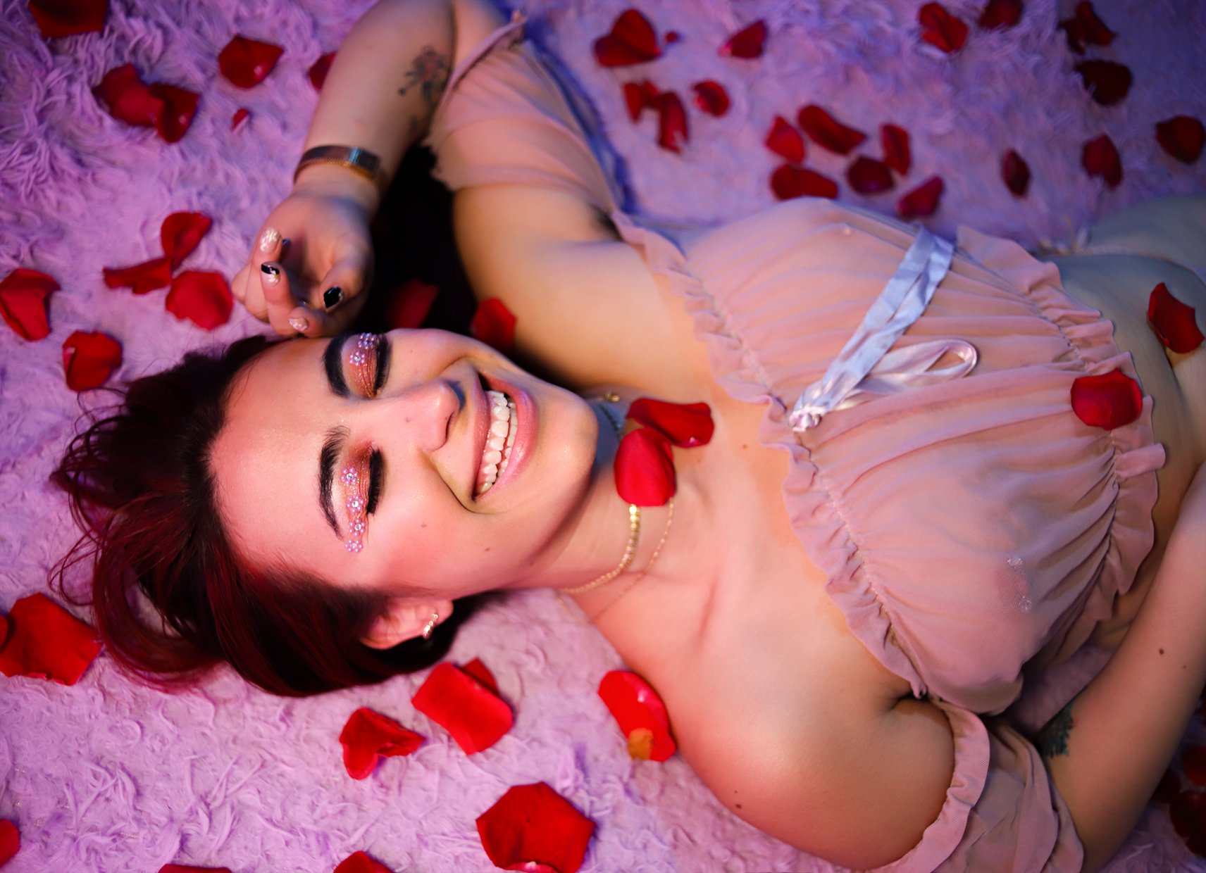 Live sex webcam photo for LilCatt #7110775