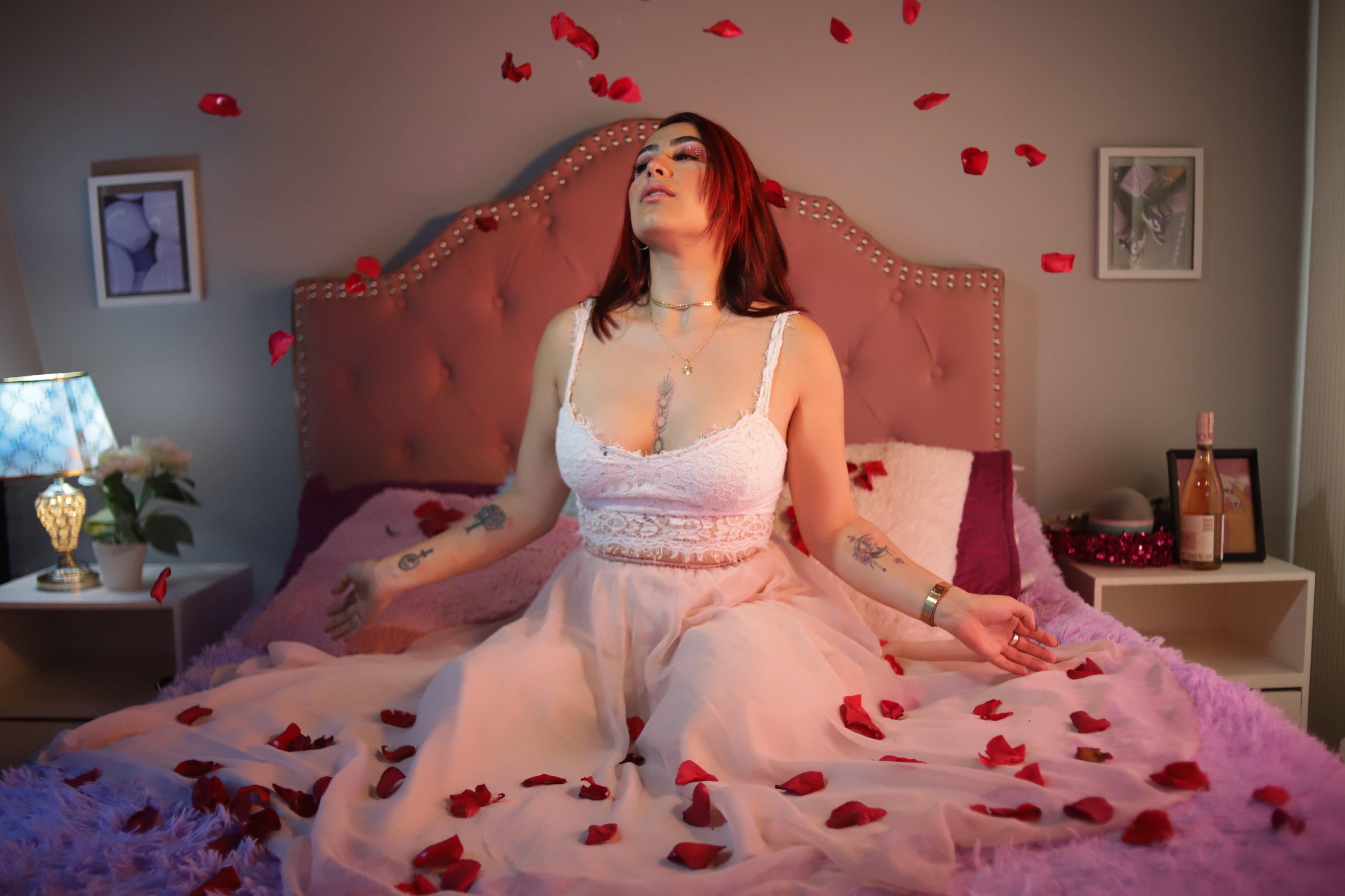 Live sex webcam photo for LilCatt #7110776