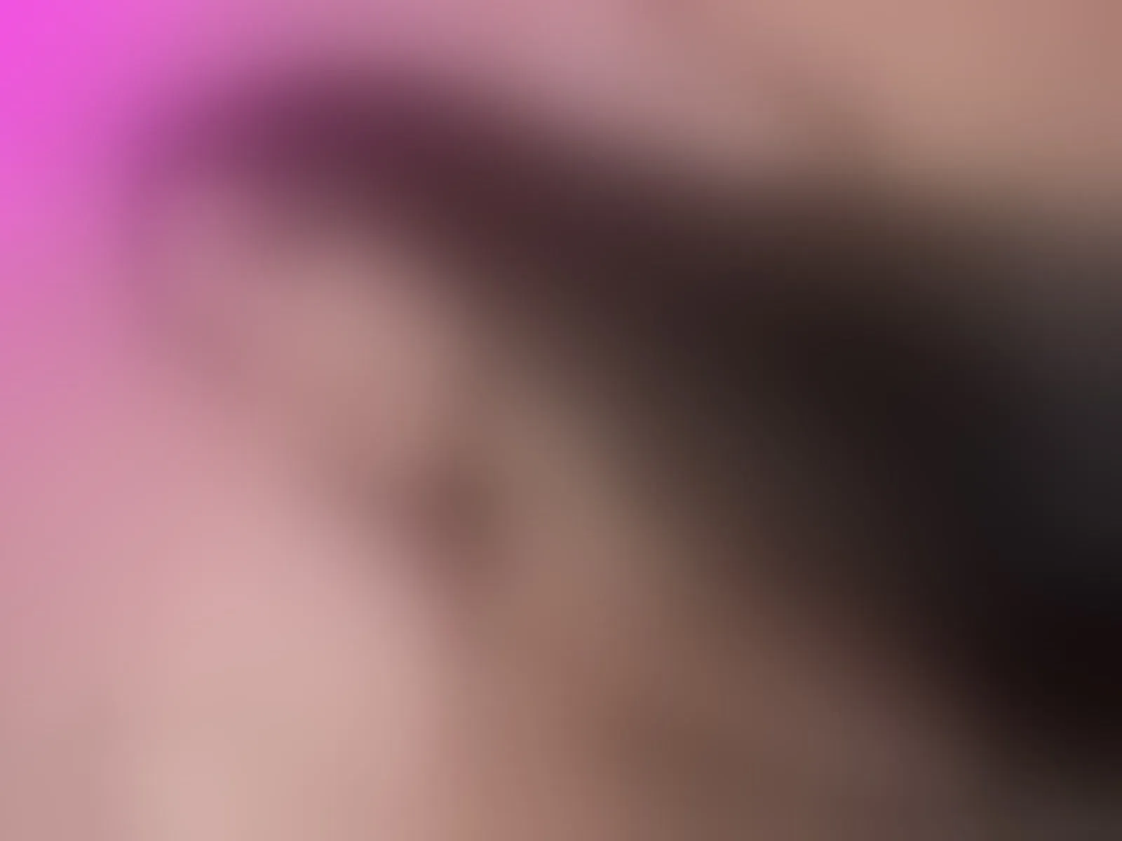 Live sex webcam photo for LucyHills39 #8384515
