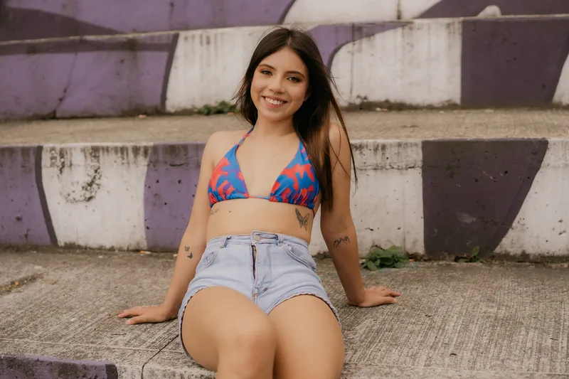 Live sex webcam photo for LilaCifuentes #5563491