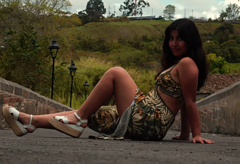 Live sex webcam photo for DhapneEvans #5561351