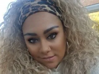 Live sex webcam photo for AmayaRose_xo #6247147