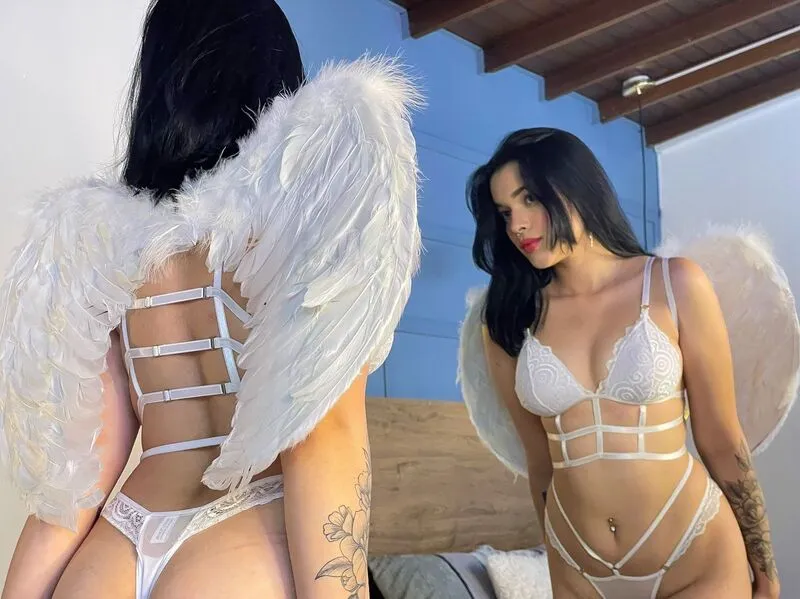 Live sex webcam photo for SabrinaSoto #5514018