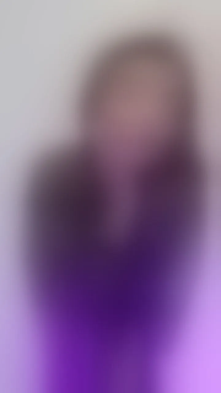 Live sex webcam photo for LizMonrou #8594246