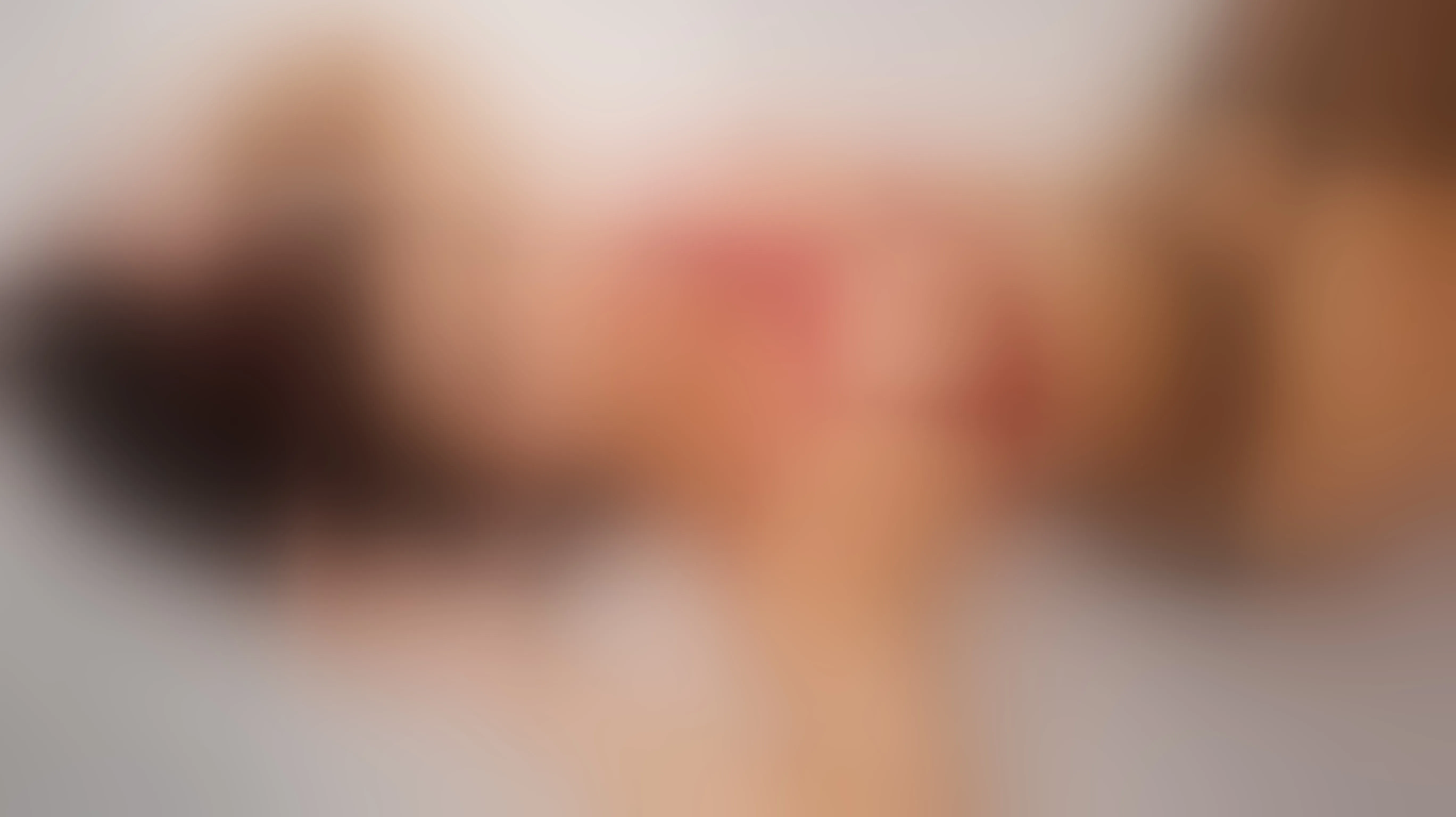 Live sex webcam photo for LizMonrou #7842317