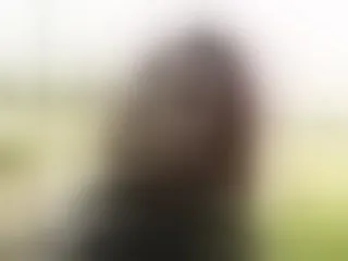 Live sex webcam photo for LizMonrou #8060168