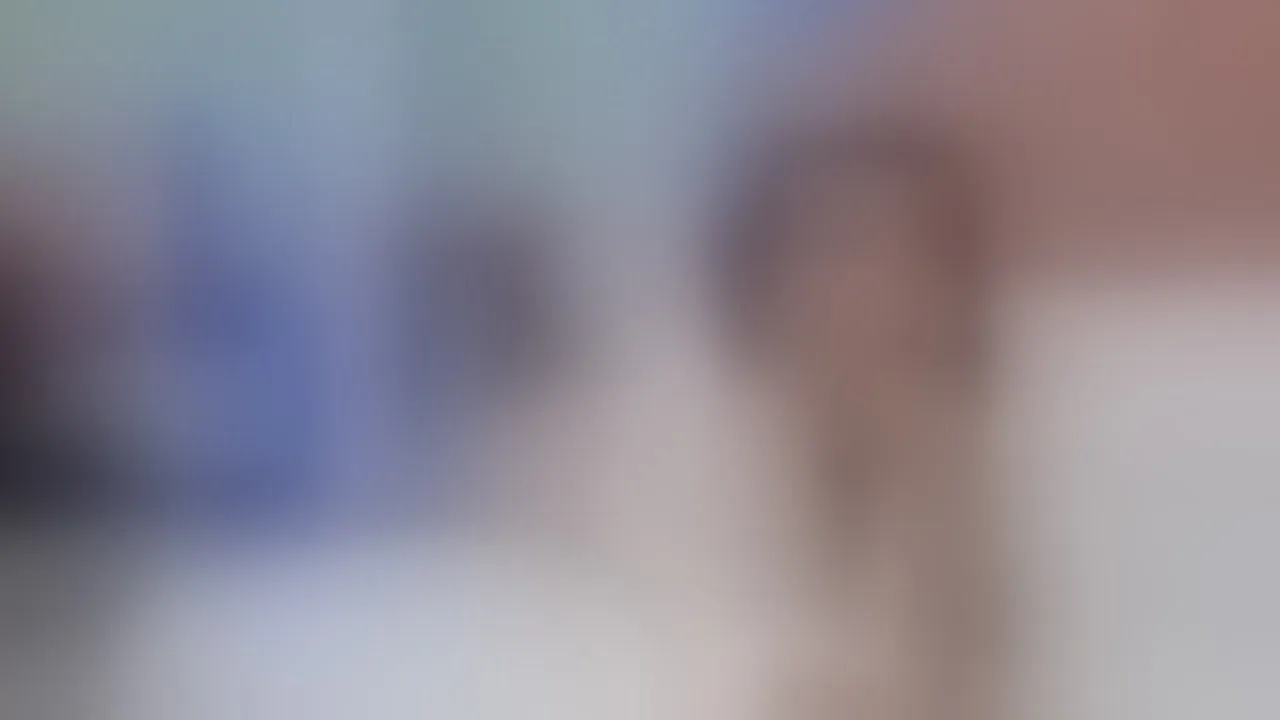 Live sex webcam photo for LizMonrou #8582996