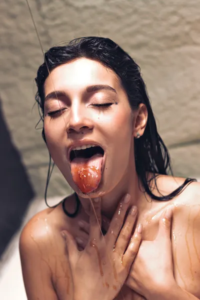 Live sex webcam photo for ValeryyGrace #6272745