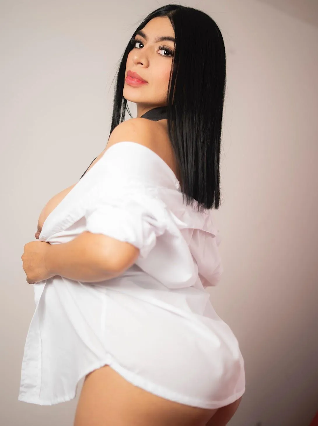 Live sex webcam photo for sarahvanegas #8510528