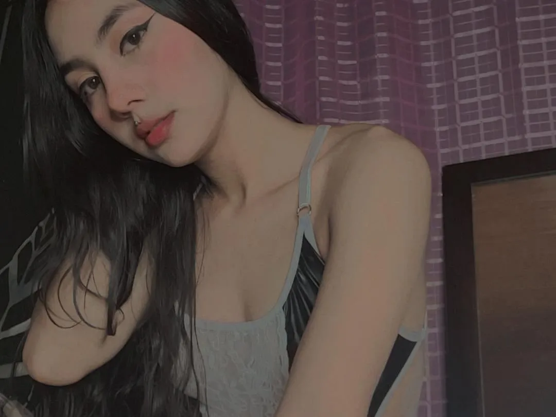 Live sex webcam photo for cathleia10 #5832578