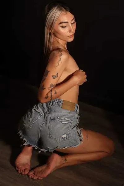 Live sex webcam photo for EvelynBarker #5554049