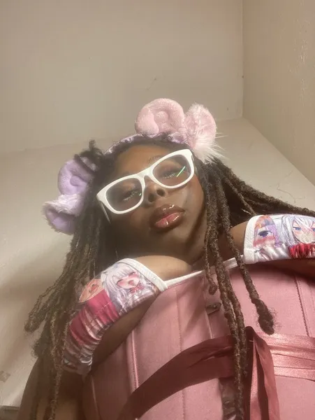 Live sex webcam photo for KingLovel #5549743