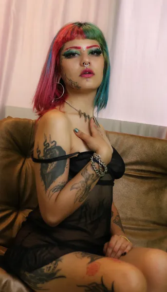 Live sex webcam photo for Alicexue #5567283