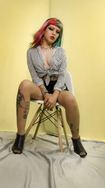 Live sex webcam photo for Alicexue #5525203