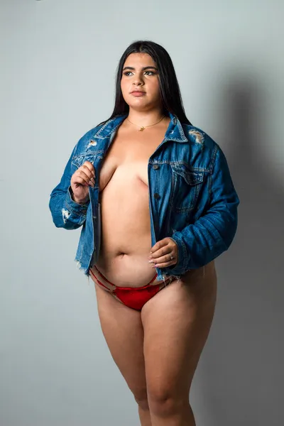 Live sex webcam photo for Bluebacker #5534964