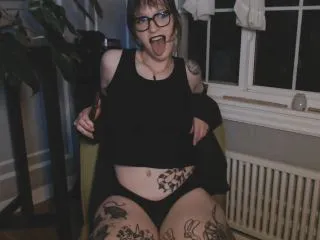 Live sex webcam photo for SummerofAutumn23 #6565154