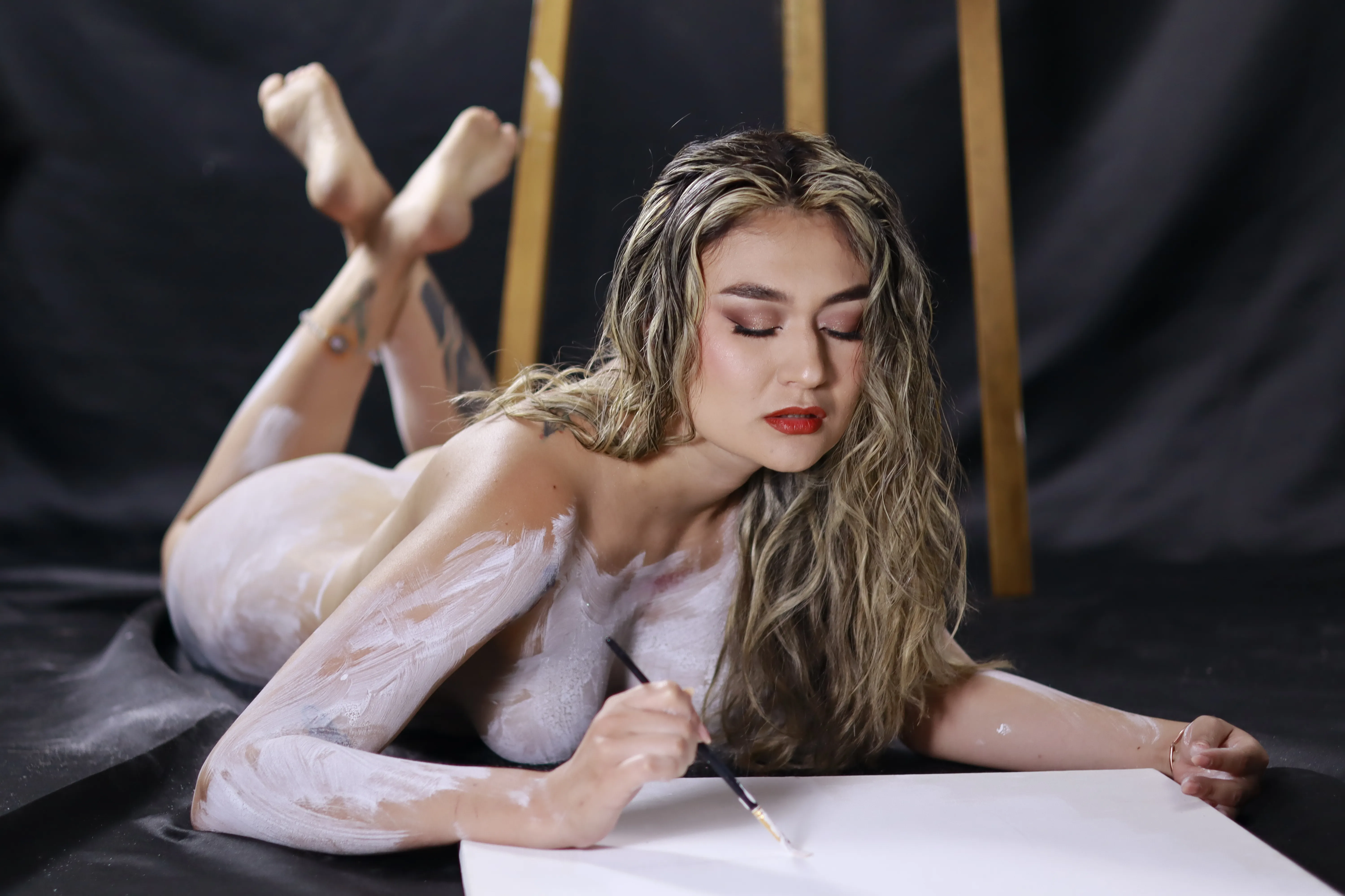 Live sex webcam photo for VictoriaLennox #7493475