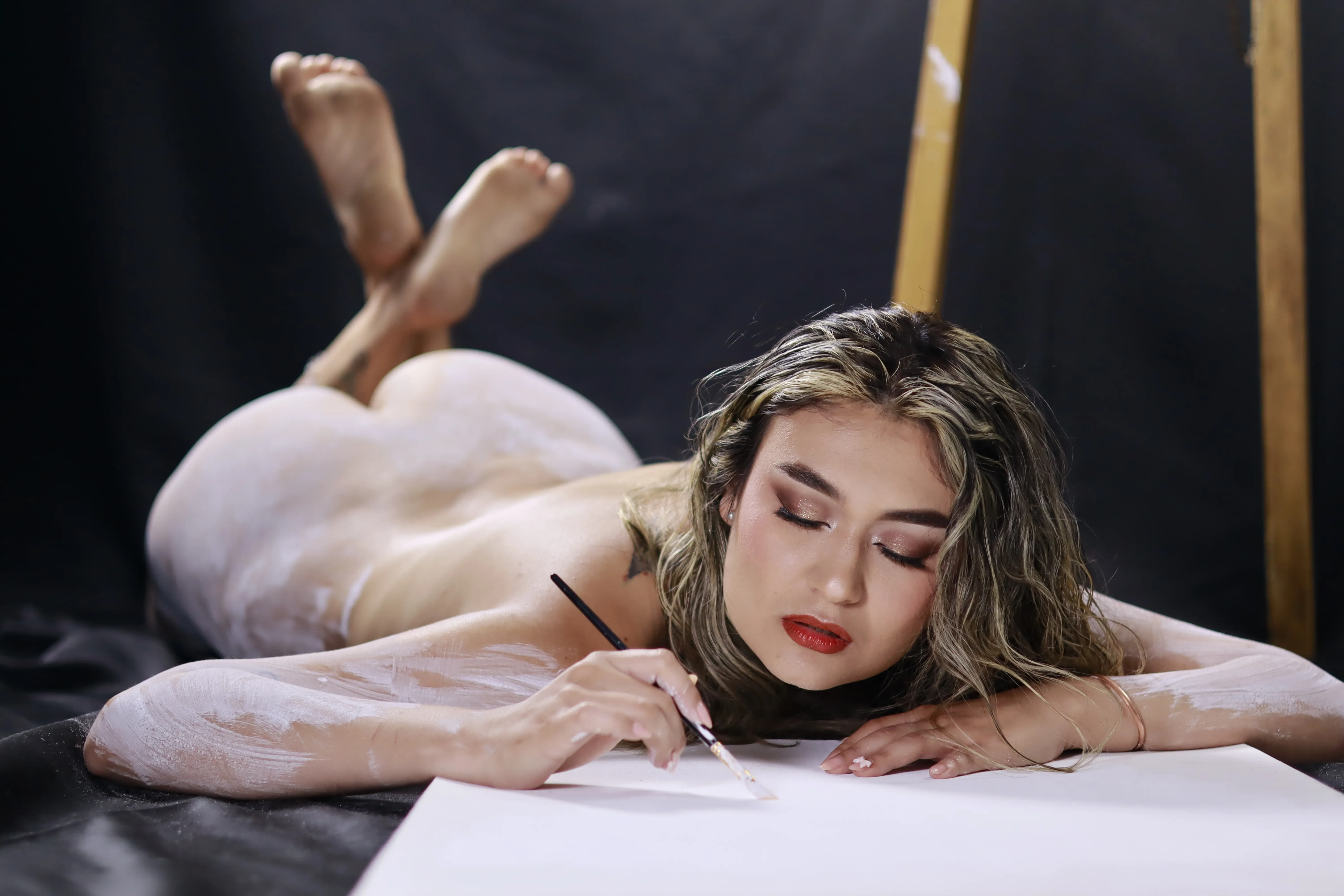 Live sex webcam photo for VictoriaLennox #7493472