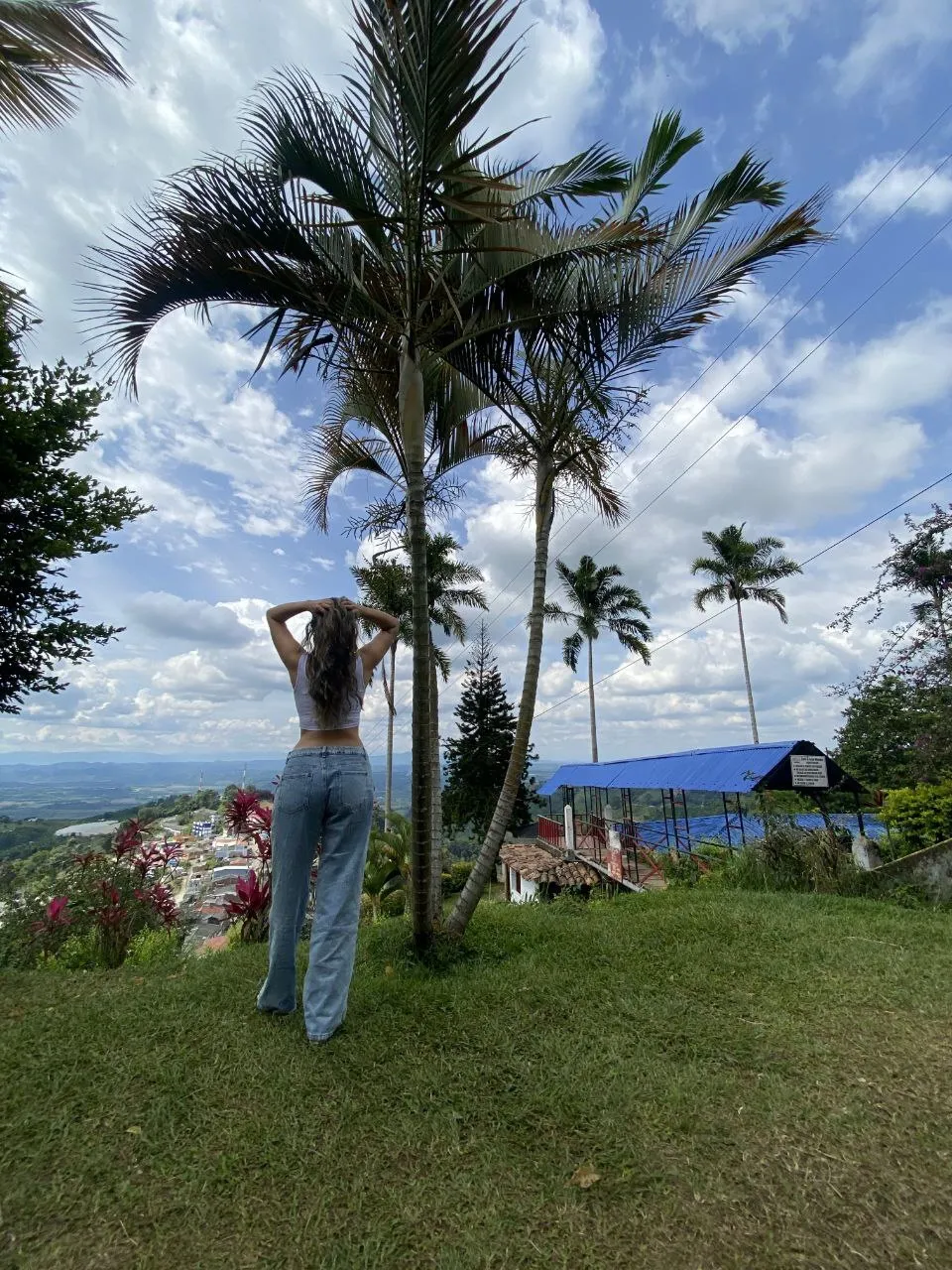 Live sex webcam photo for VictoriaLennox #7404751