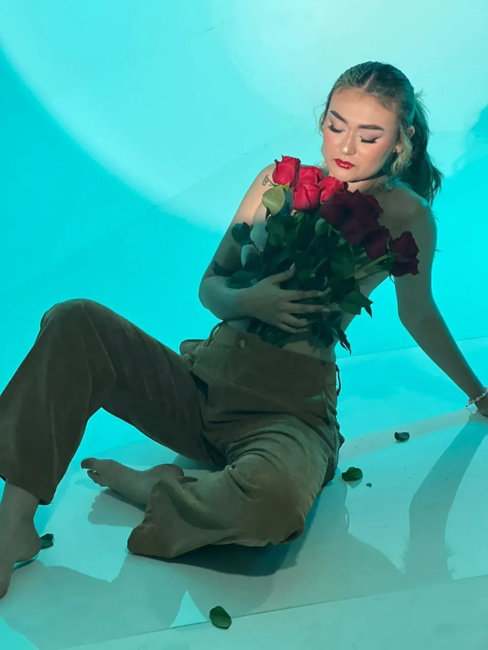 Live sex webcam photo for VictoriaLennox #7404675