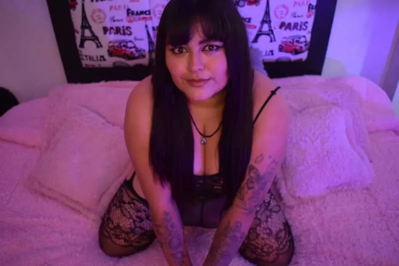 Live sex webcam photo for Lunaadss #6058154