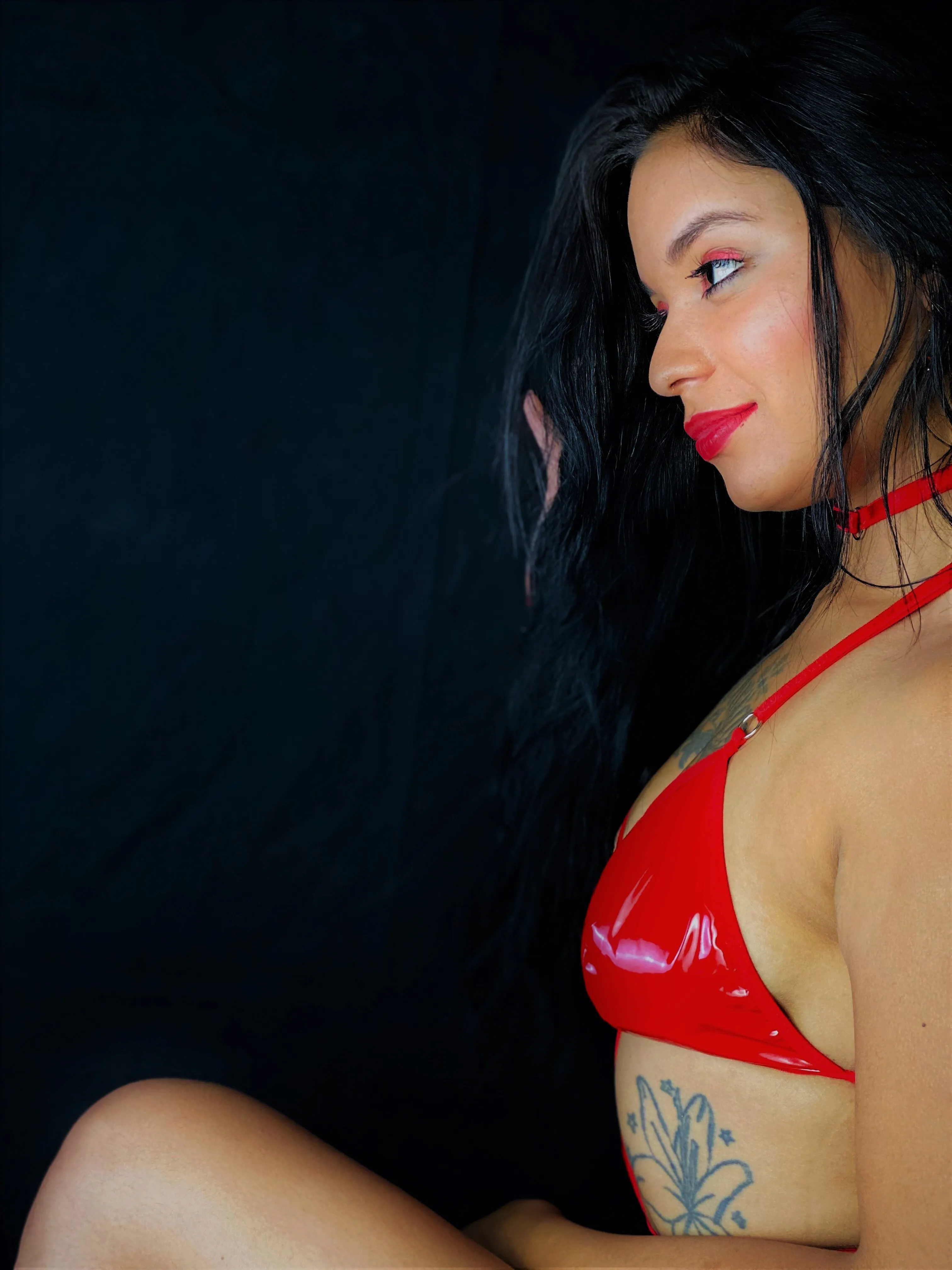 Live sex webcam photo for MaddyRoossee #7925240