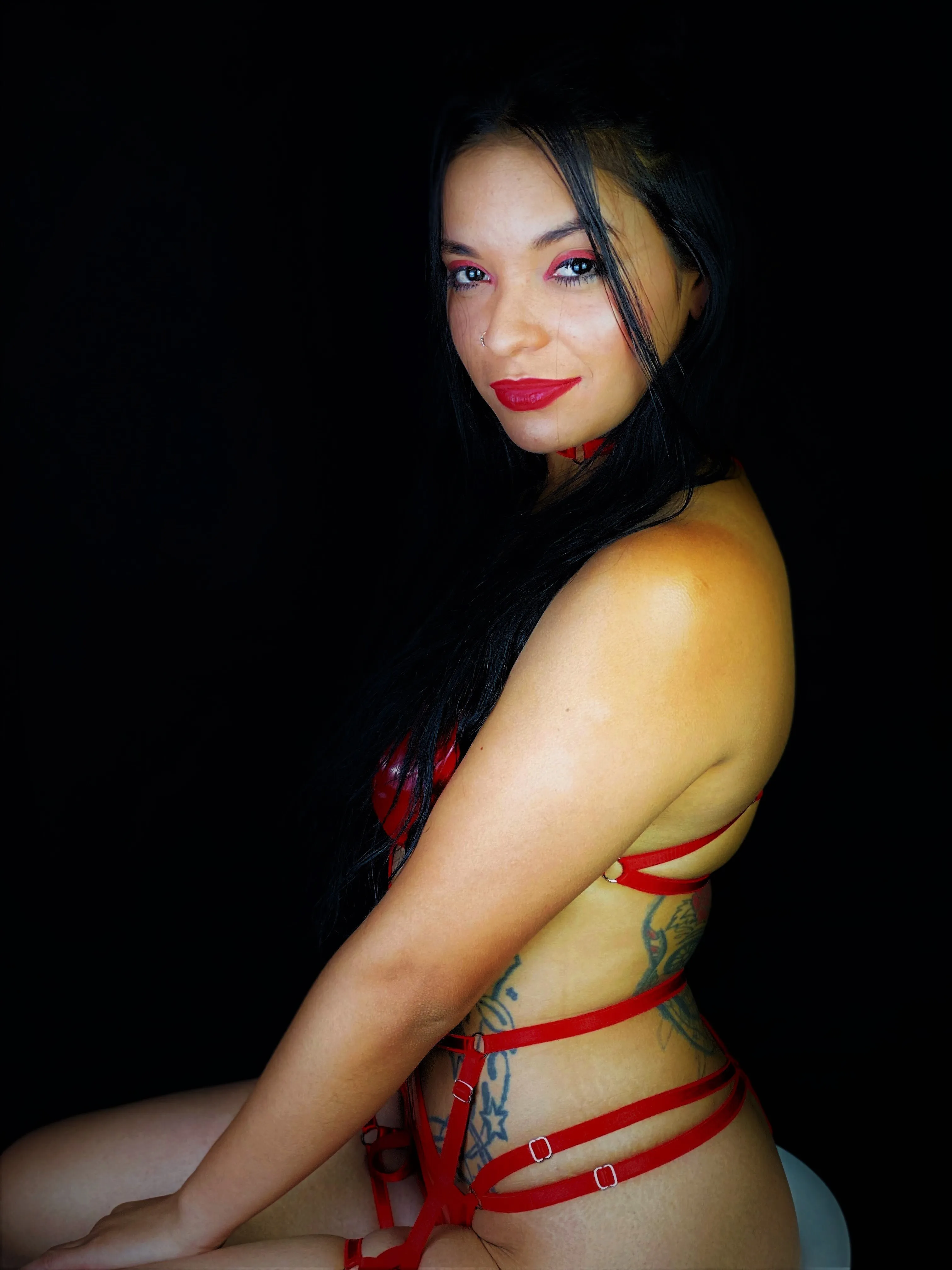 Live sex webcam photo for MaddyRoossee #7925250