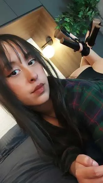 Live sex webcam photo for LilithRuth #6455309