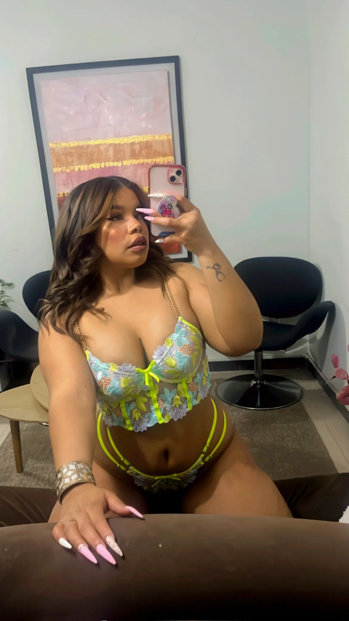 Live sex webcam photo for ValerieHarris #7102758