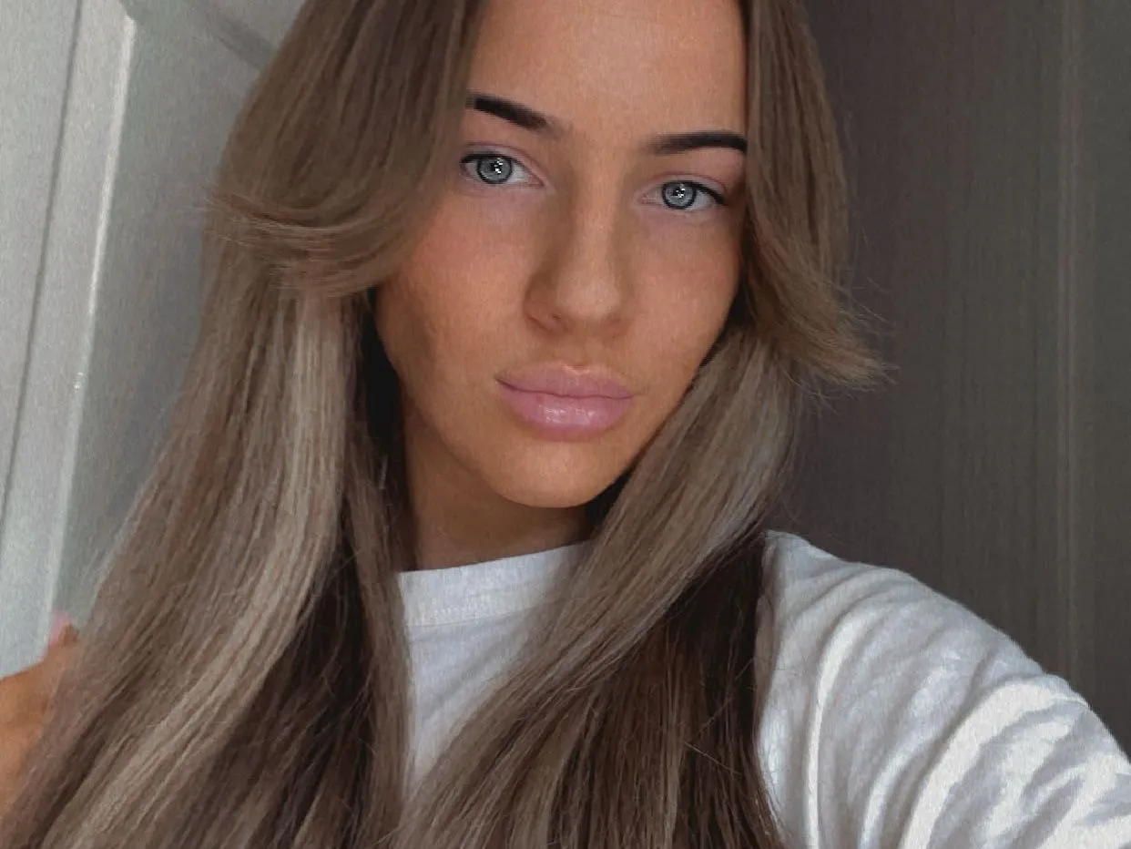 Live sex webcam photo for PetiteBrunettex20 #5597302