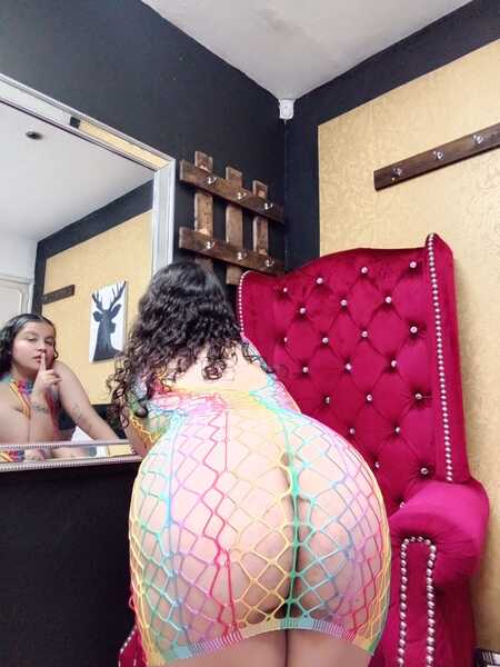 Live sex webcam photo for ValeryBanksx #6361128