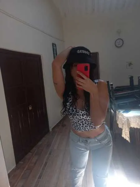Live sex webcam photo for roxxxypink #5582708