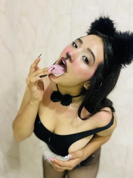 Live sex webcam photo for SharoonSmmith #6243649