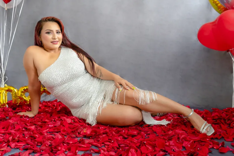 Live sex webcam photo for KeylaThompson #5566186
