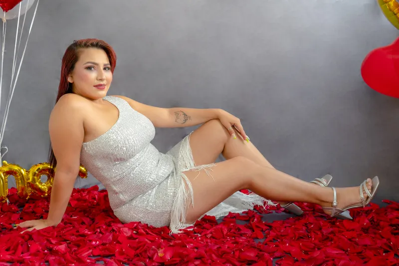Live sex webcam photo for KeylaThompson #5566184