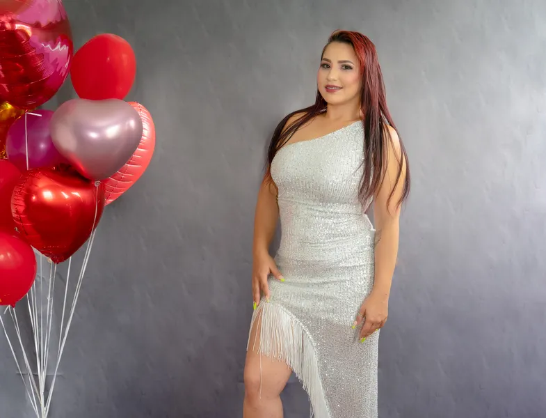 Live sex webcam photo for KeylaThompson #5566183