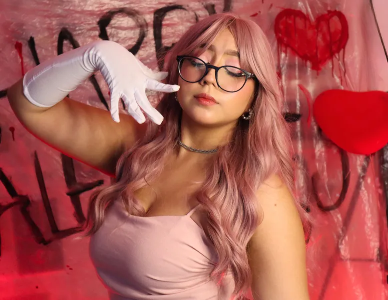 Live sex webcam photo for LittleAng43l #6922007