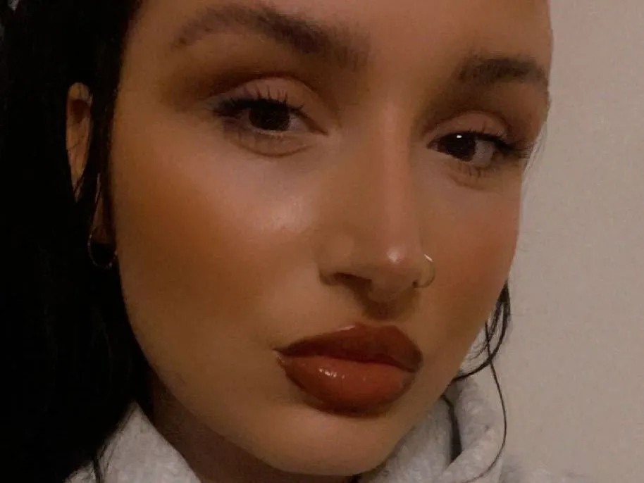 Live sex webcam photo for PlayfullJessiee #5840766