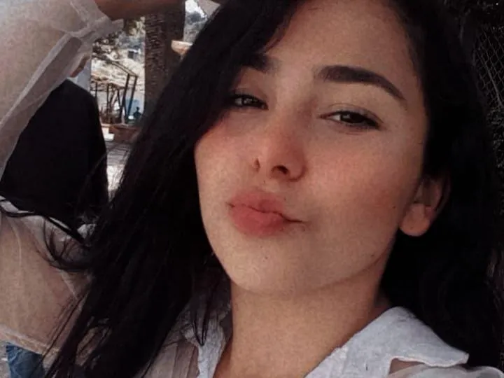 Live sex webcam photo for Sandysquirt252 #5555657