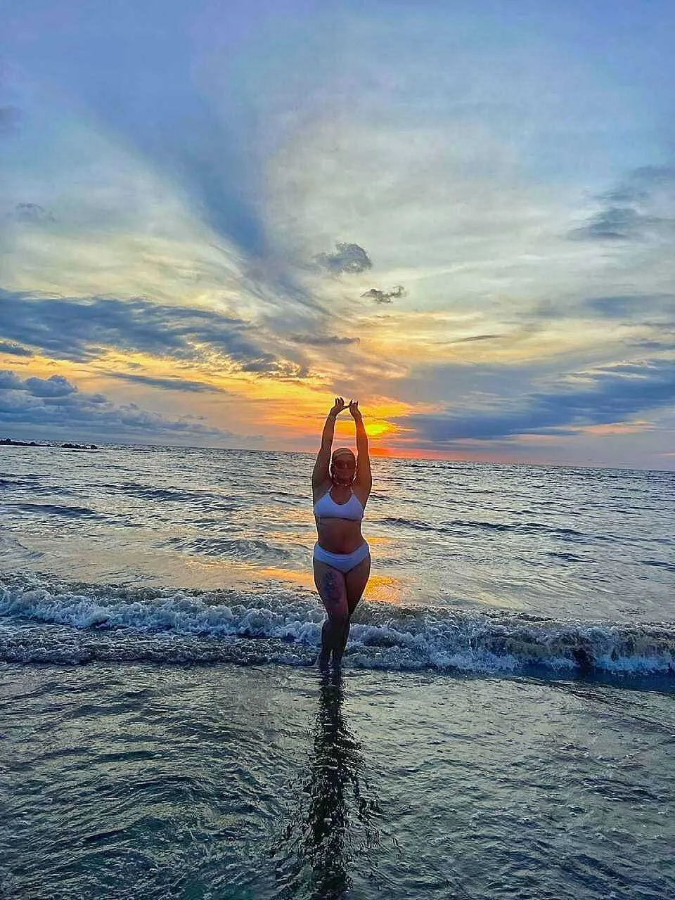 Live sex webcam photo for LorenaStevenss18 #7859749