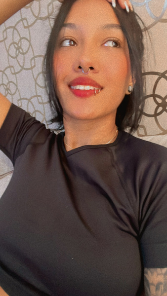 Live sex webcam photo for ToriValentinne #5558786