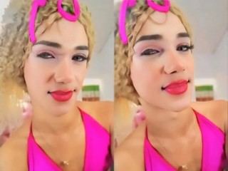 Live sex webcam photo for KatrinaQueen19 #6439700