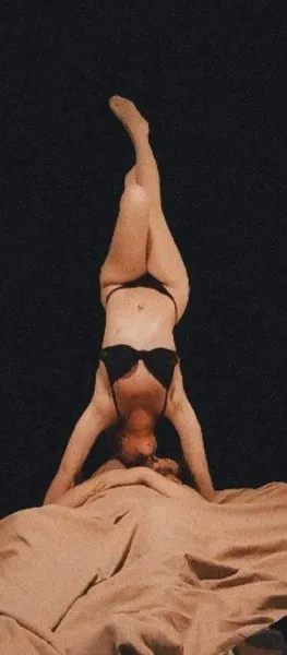 Live sex webcam photo for Nickilovee23 #6281332