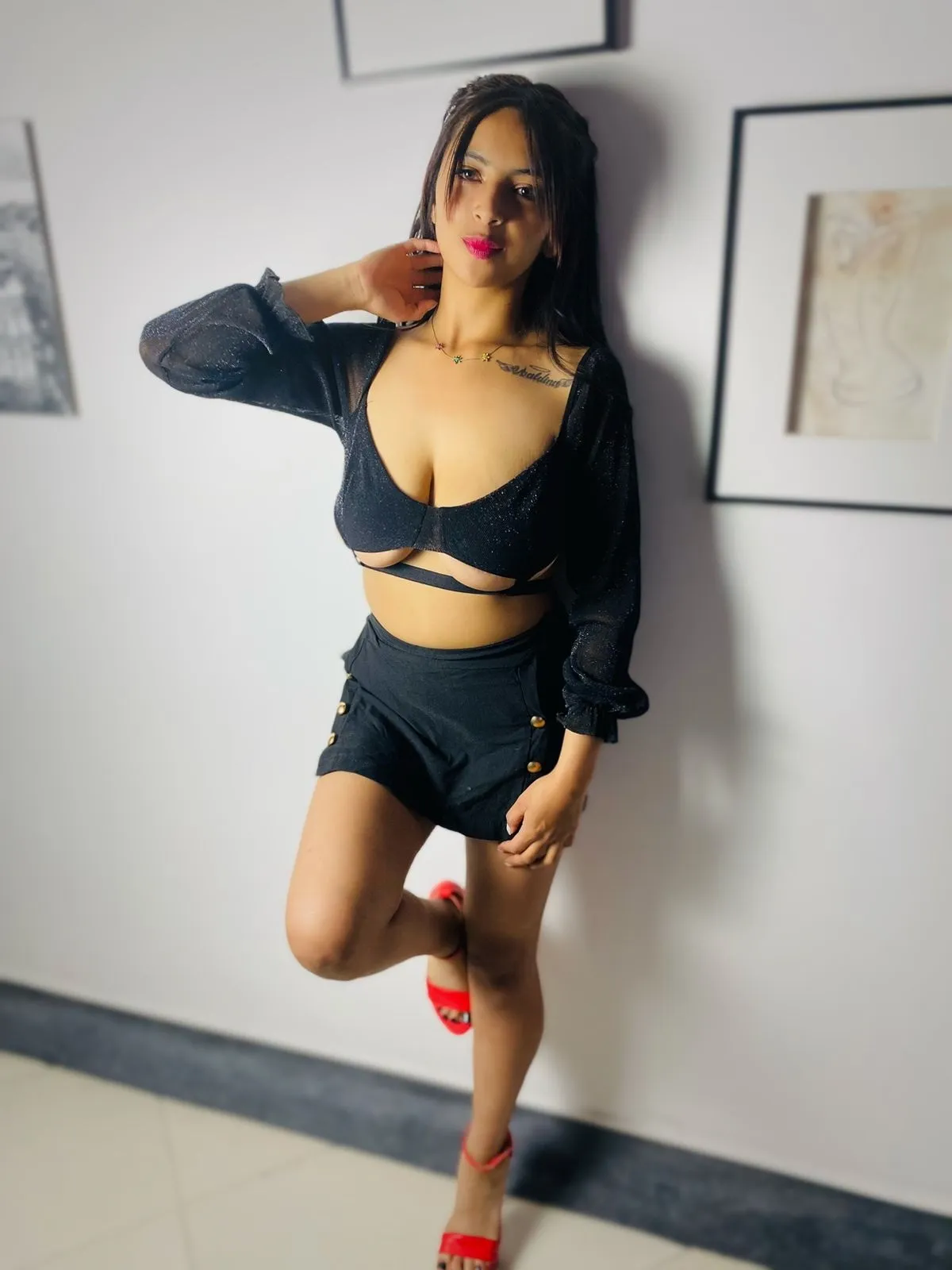 Live sex webcam photo for PettryNany #7770078